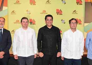 David Collado hace llamado a cuidar el turismo￼