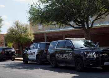 Al menos un muerto y dos heridos en un tiroteo en una universidad de Nueva Orleans, EEUU
