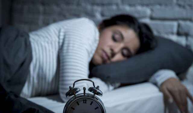 ¿La luna puede afectar al sueño?