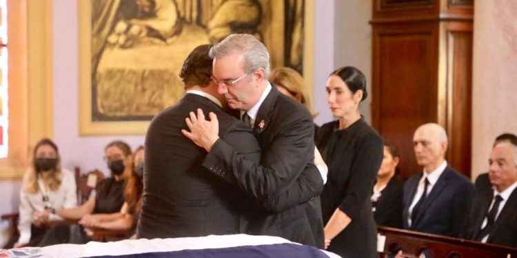 Abinader: La familia nos dicen que perdonan al asesino. En mi caso, yo espero que Dios lo perdone