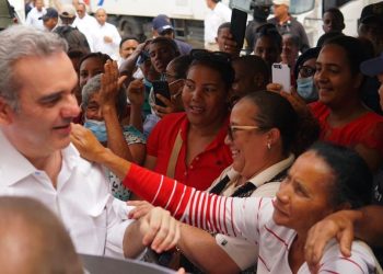 Abinader afirma que propósito del Gobierno con las jornadas “Primero Tú” es resolver problemas prioritarios de la gente