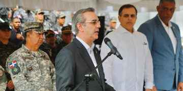 Presidente Abinader dispone operativo conjunto Fuerzas Armadas-PN para garantizar la paz y tranquilidad en el país