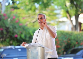 Abinader resalta valentía puertoplateños en lucha contra trujillismo