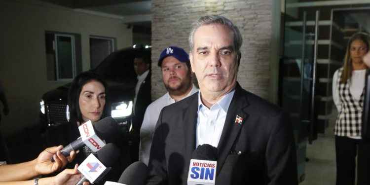 Presidente Abinader declara tres días de duelo oficial por fallecimiento de Jorge Mera