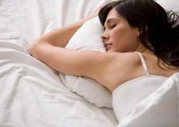 Dormir poco y mal: 5 efectos negativos para la salud de la falta de sueño