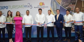 Expoturismo inaugura su XXV edición en Santiago