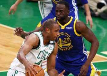 Draymond Green enciende la pista: “LeBron pudo preparar a su equipo, Al Horford no”