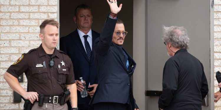 Johnny Depp gana el juicio a su ex Amber Heard pese a que el jurado halla que ambos difamaron