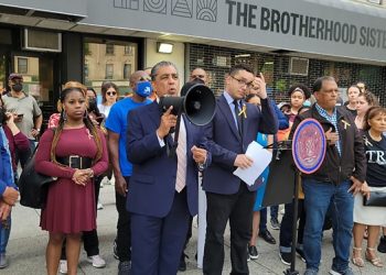 Marchan en el Alto Manhattan contra violencia armas de fuego