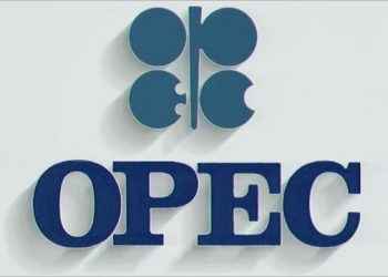 La OPEP acordó aumentar la producción de petróleo para frenar la subida de precios