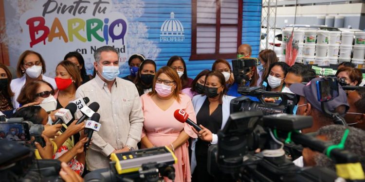 Por el éxito del programa “Pinta tu Barrio” 2021, Propeep anuncia su repetición en la Navidad 2022