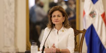 Vicepresidenta Raquel Peña, queda a cargo provisionalmente del Ministerio de Medio Ambiente