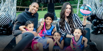 ¡Un equipo de básquet! Amelia Vega anuncia su quinto embarazo