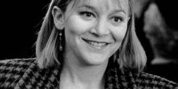 Actriz Mary Mara muere aparentemente ahogada en un río