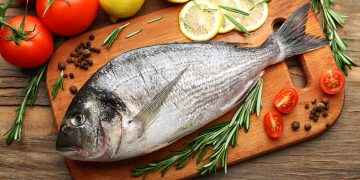 ¿Comer pescado aumenta el riesgo de melanoma?