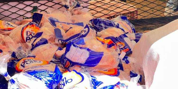 Carne de pollo se vende a 59 pesos en supermercados