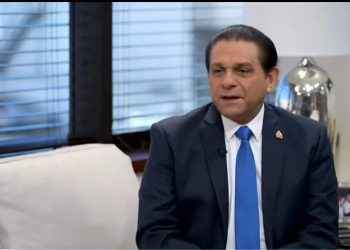 Ministro de Salud Daniel Rivera asegura país tiene vacunas disponibles contra Covid hasta el 2023