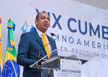 Deligne dice MOPC ejecuta más de 600 proyectos en el país e invierte 30 mil millones para aumentar la accesibilidad al GSD