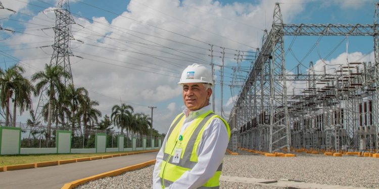 ETED aumenta la capacidad de transporte de energía en distintas zonas del país