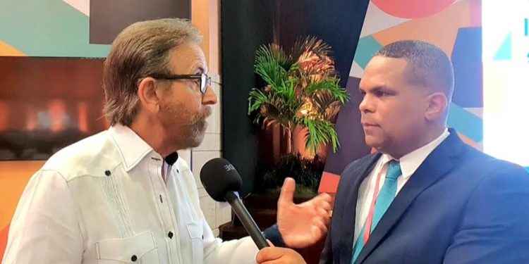 Presidente de Hodelpa destaca apoyo del sector financiero al turismo