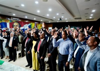 Fuerza del Pueblo juramenta Secretaría de Estudios Sociales