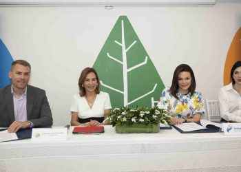 Grupo Puntacana y Voluntariado Banreservas firman acuerdo estratégico para acciones de responsabilidad social y medioambiental