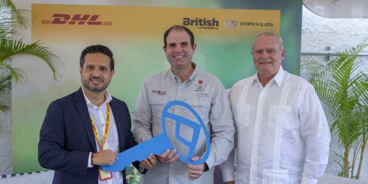 DHL Express se convierte en primera compañía logística con vehículos eléctricos en República Dominicana