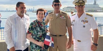 Embajadora dominicana en EEUU da la bienvenida a buque escuela de RD en Nueva York