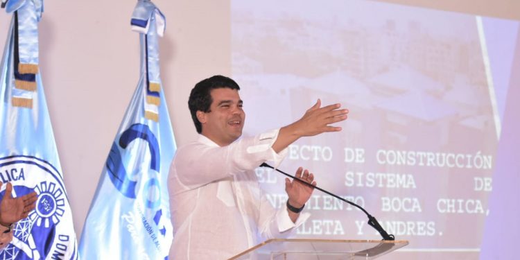 Wellington Arnaud: Gobierno&nbsp; inicia proceso solución saneamiento Boca Chica, Andrés y La Caleta