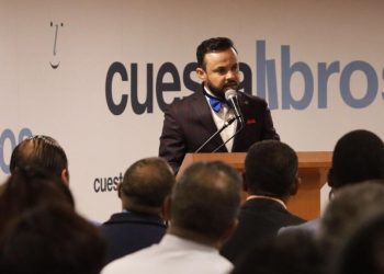 Experto en finanzas Williams Medrano puso en circulación la obra ‘Herederos de Éxito’