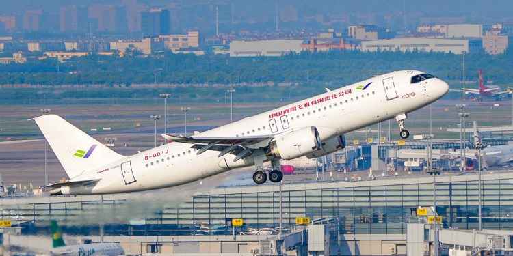 Avanza el proceso de certificación del rival chino del Boeing 737 y Airbus A320 tras completarse las pruebas de vuelo finales