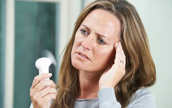 Por qué las mujeres se deprimen más en la perimenopausia