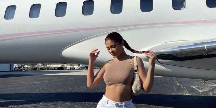 Acusan a Kylie Jenner de «criminal climática» por abusar de vuelos privados