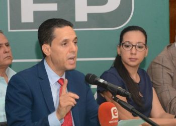 FP hace llamado de atención ante anuncio del gobierno de dejar sin efecto alza de tarifa eléctrica, «lo que evidencia improvisación del equipo eléctrico actual» 