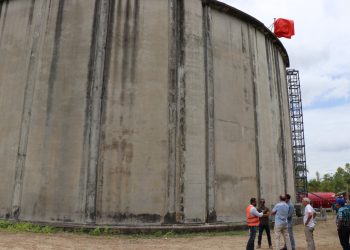 Director Coraasan supervisa avances de la rehabilitación tanque de Tamboril