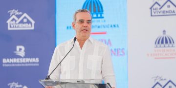 Presidente Abinader entrega 300 nuevos apartamentos de primera etapa del Plan Mi Vivienda-Hato Nuevo