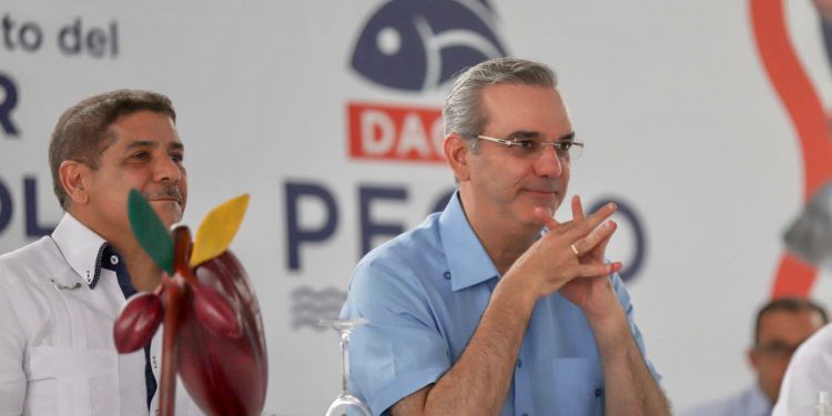Abinader inaugura escuela Melania Manzueta en Monte Plata, con inversión de más de 32 millones de pesos