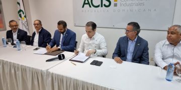 Asociación Comerciantes é Industriales Santiago firmó acuerdo Consejo Económico y Social