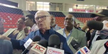 Hipólito expresa su apoyo a reelección de Eduardo Estrella y Alfredo Pacheco