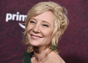 Le retiraron el soporte vital a la actriz Anne Heche: “Fue desconectada pacíficamente”