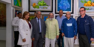 Galería La Llave del Arte con  exposición obras clásicas y contemporáneas de arte dominicano