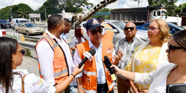 MOPC informa corrección de vicios de construcción en la autopista 6 de Noviembre requiere un costo superior a los RD$900 millones de pesos