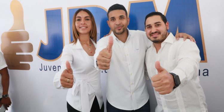 Más Cambio sale victorioso en la convención del frente de la juventud del PRM