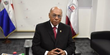 Ray Guevara hace llamado al Estado dominicano para que se comprometa con la difusión de la Constitución en las escuelas