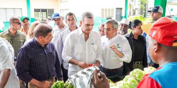 Presidente Abinader anuncia continuará adoptando medidas para abaratar costo de la canasta básica familiar en RD