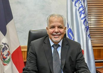 Agradecen a Salazar administrador EGEHI exitoso jetski internacional del pasado domingo