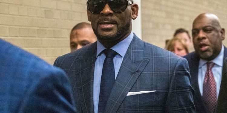 El cantante R. Kelly, juzgado por nuevo caso de delitos sexuales