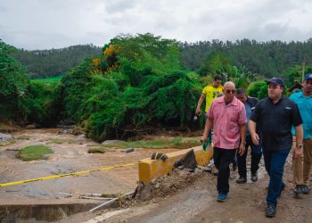 Gobierno ejecuta acciones en apoyo a familias afectadas por lluvias en Manabao