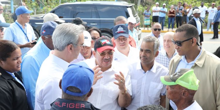 Presidente Abinader dice ayudas serán para quienes las necesiten, sin importar banderías políticas
