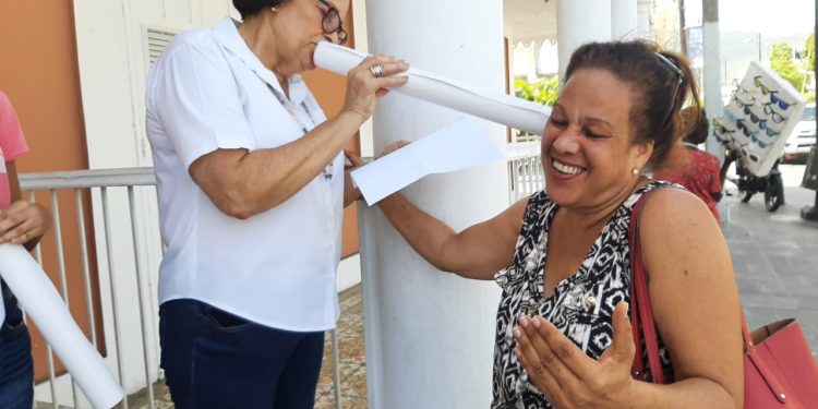 La literatura se hace oferta turística en Puerto Plata con “Leyendo por un tubo”